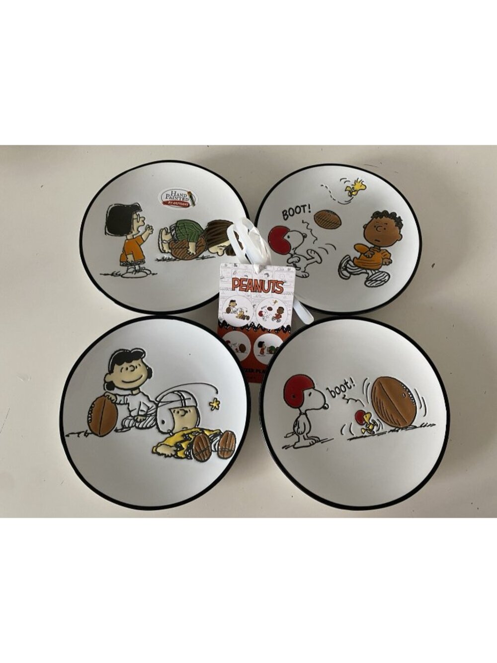 Set of 4 Peanuts Snoopy & Gang 6" Appetizer Plates Ceramic Embossed Football NEW